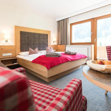 Eden Hotel